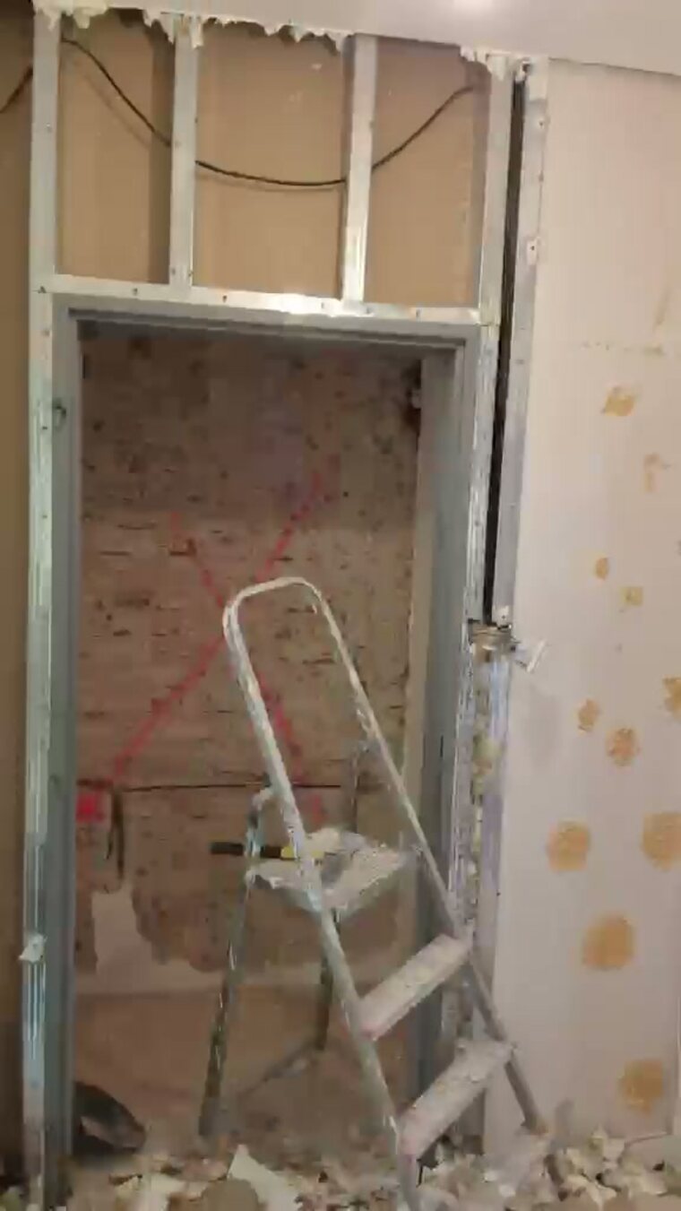 Během stavby 1